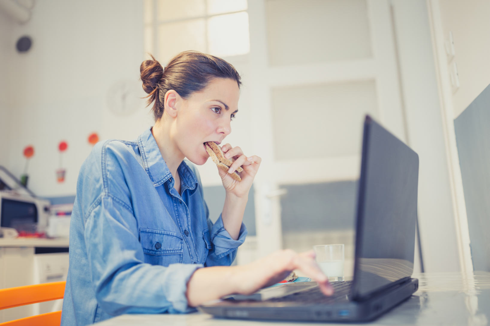 Mangiare bene per lavorare bene: 3 consigli utili