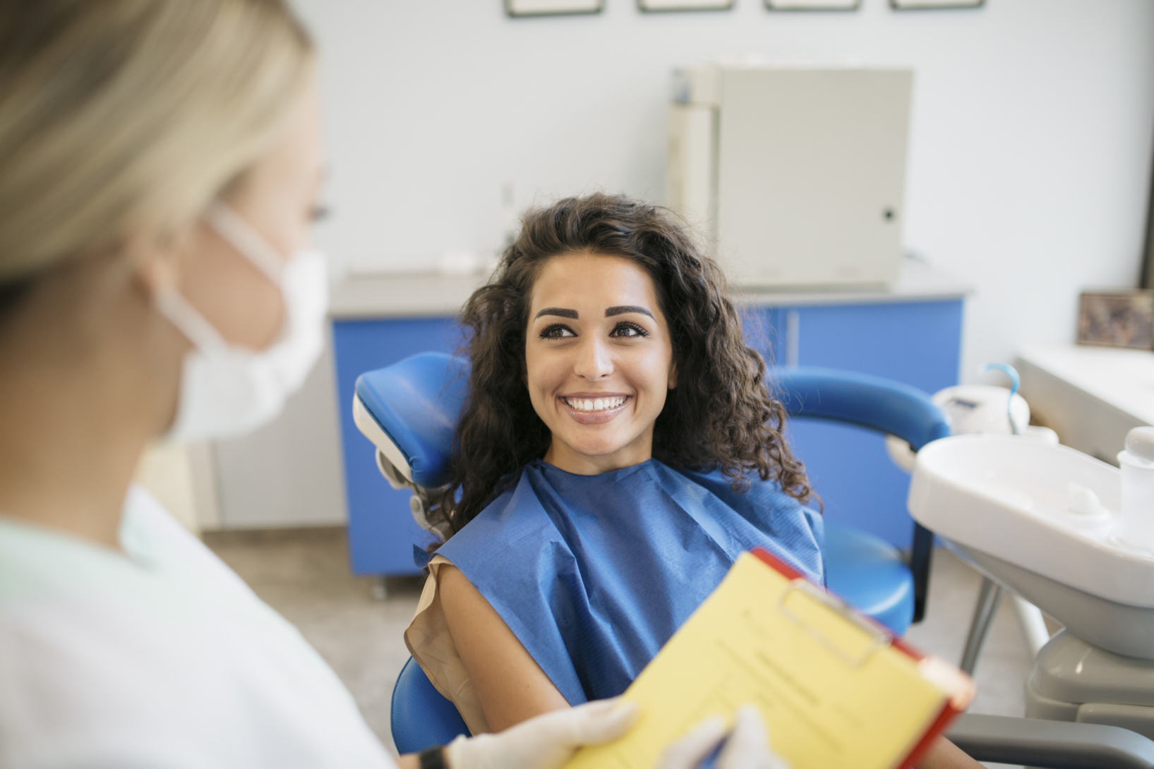 Prevenzione orale: 4 motivi per non rimandare i controlli dal dentista