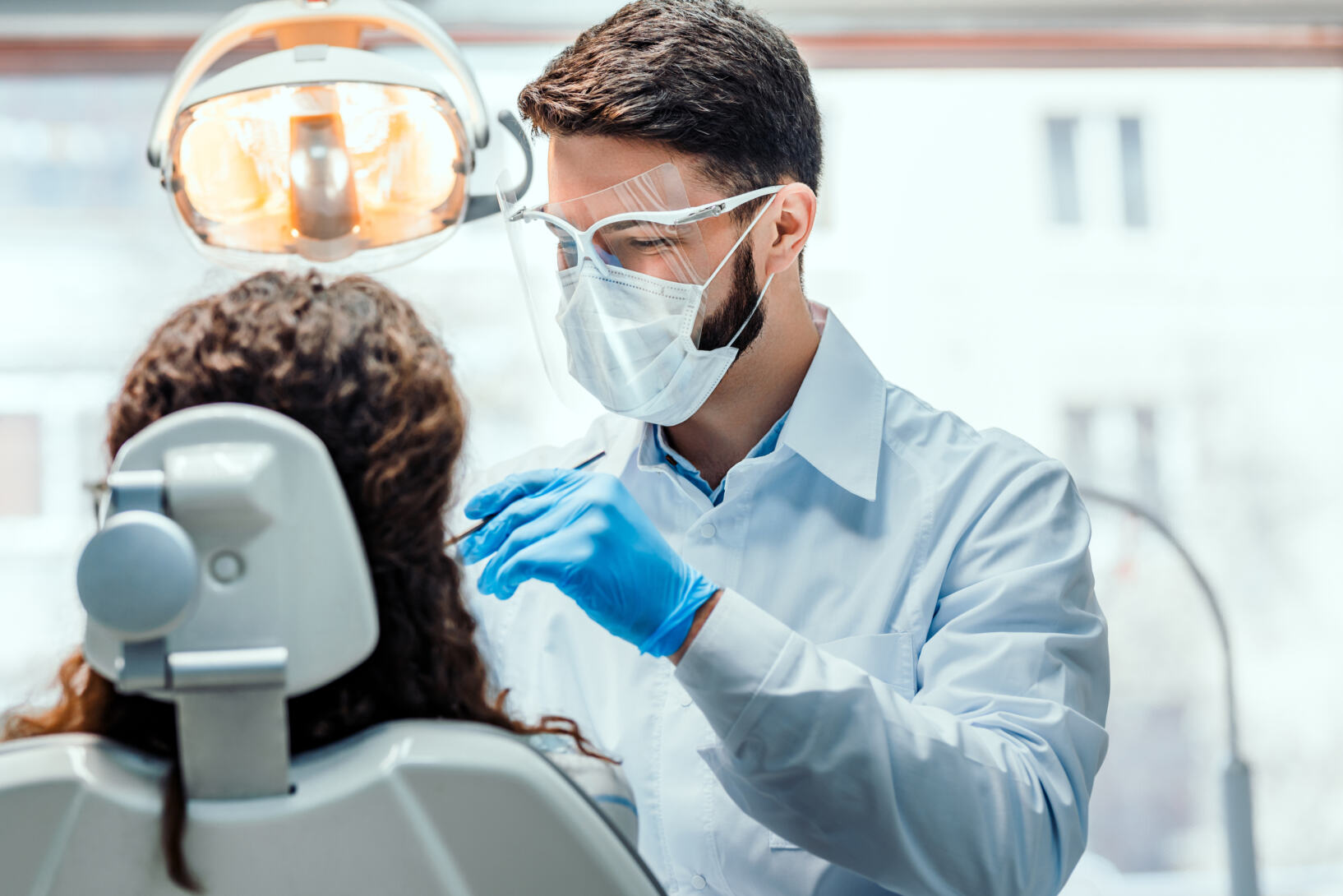 Visita di controllo dal dentista: perché è importante?