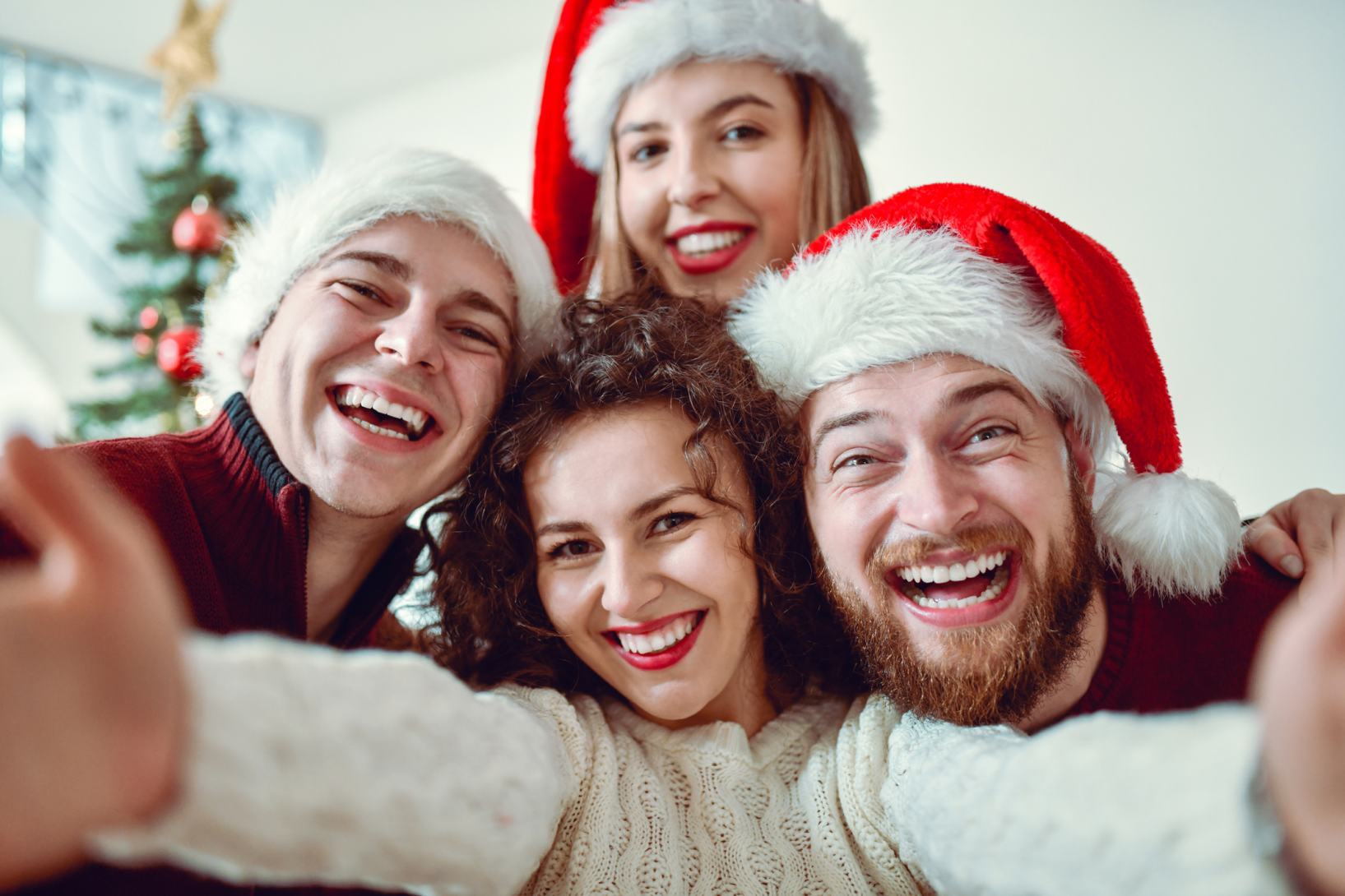 Feste di Natale. I consigli per la salute del nostro sorriso
