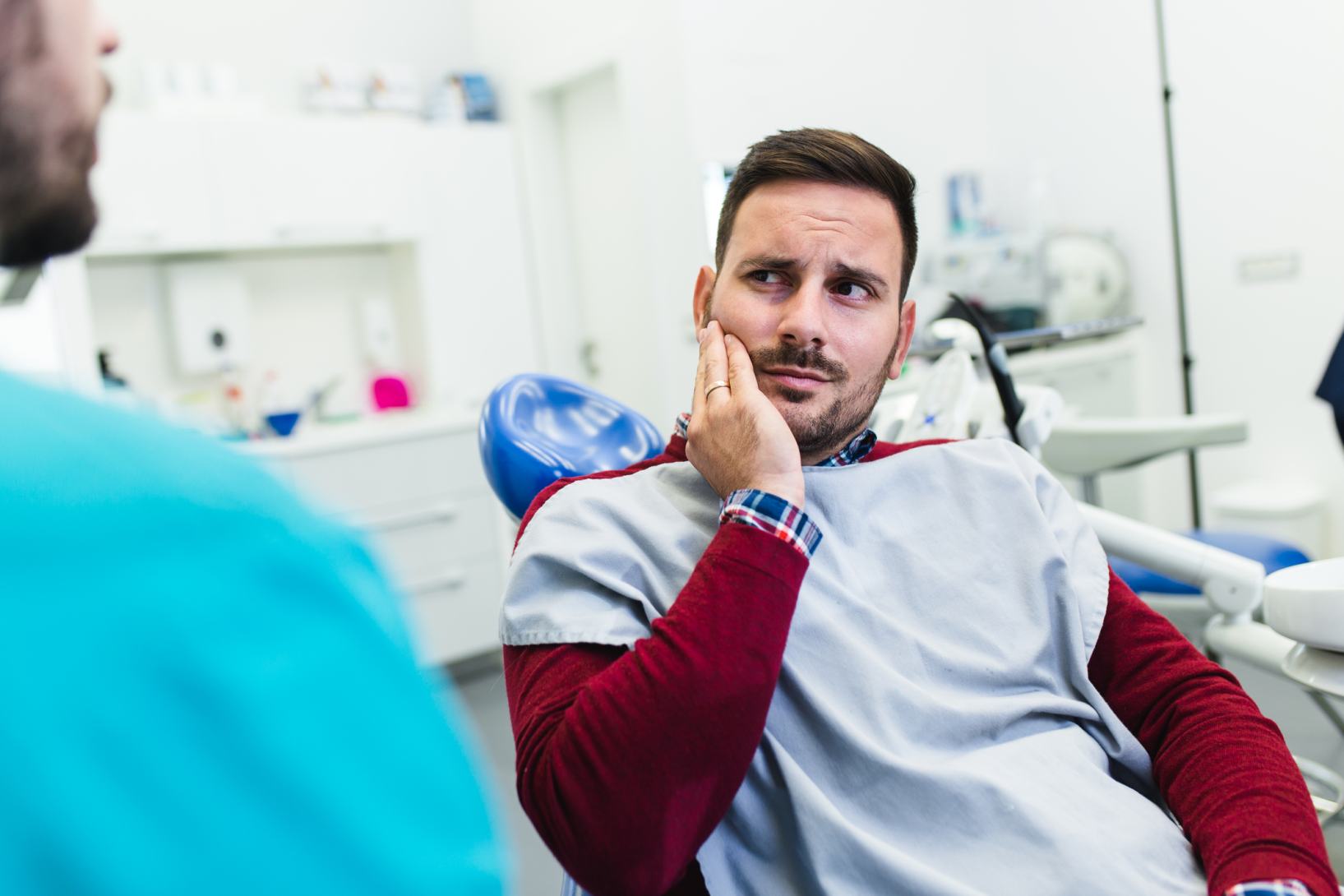 Denti scheggiati Scopri cosa fare