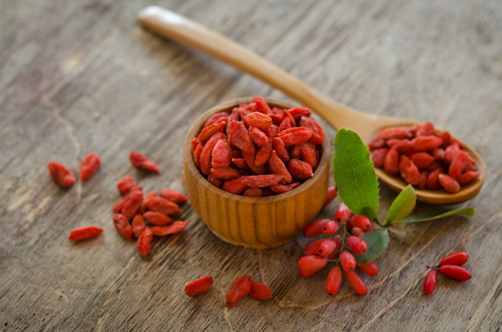 Bacche proprietà e curiosità di questi frutti